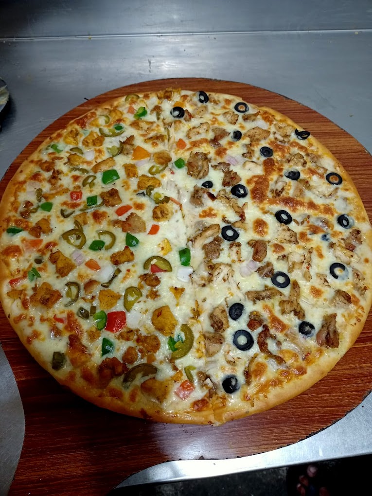 Frayo Pizza Menu Find Pizza Menu Pizza Deals and Prices around the